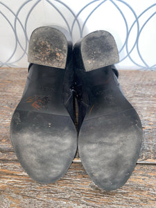 Black Leather Aldo Ankle Boots - City Girl Designer Vintage Closet