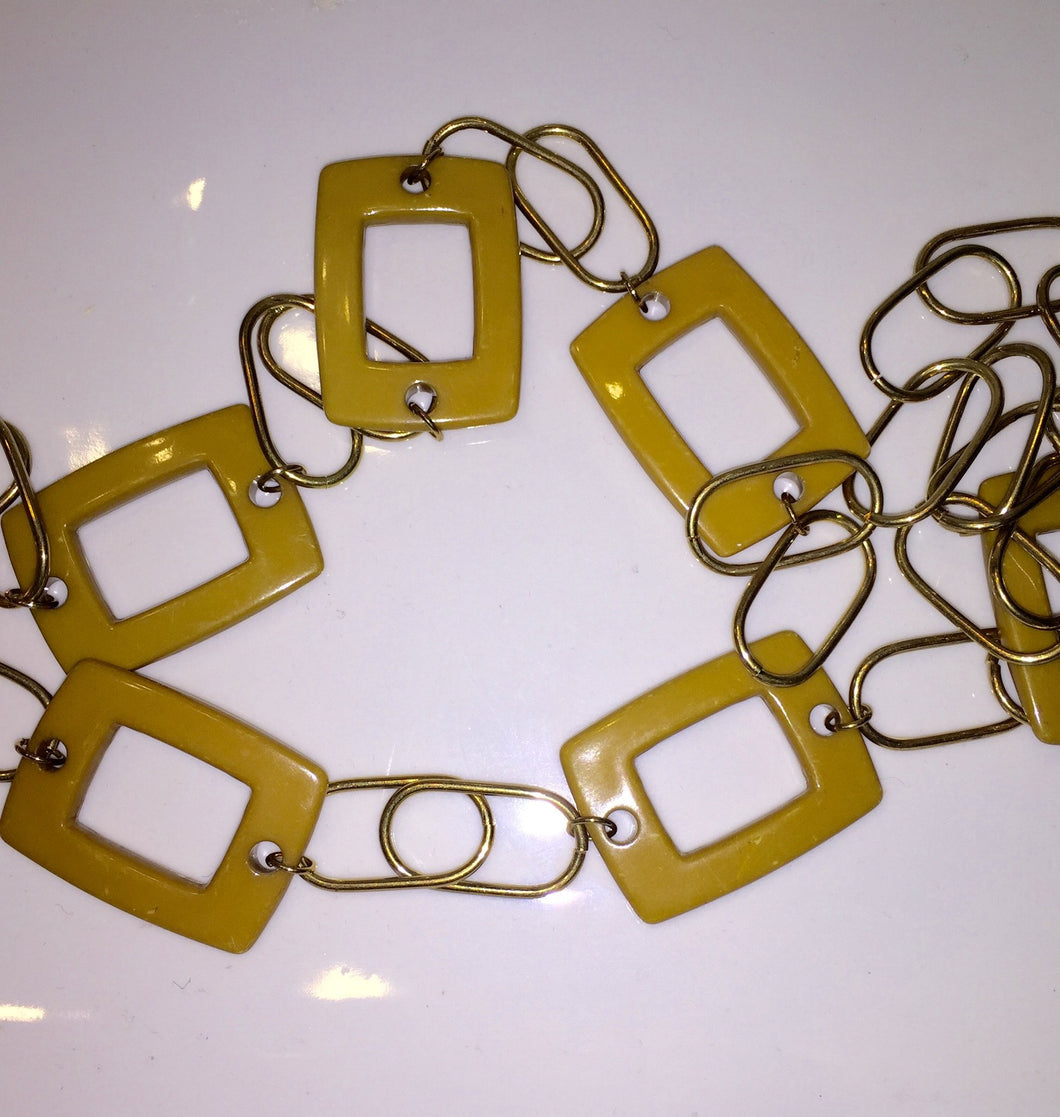 Gold Color Metal And Mustard Color Plastic Link Necklace - City Girl Designer Vintage Closet